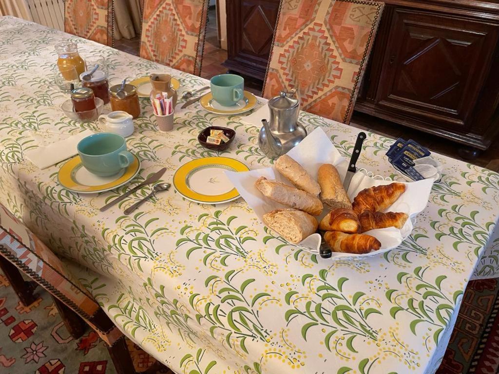 Suite Le Quervalat Dans Magnifique Bastide 18Eme Aix-en-Provence Zewnętrze zdjęcie